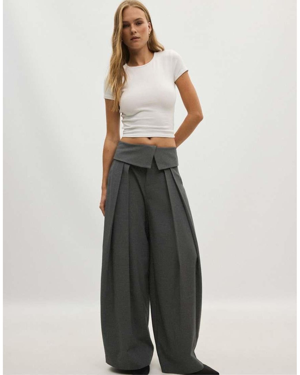 Stradivarius Gray Wide-Leg Trousers With Turned-Up Waistband