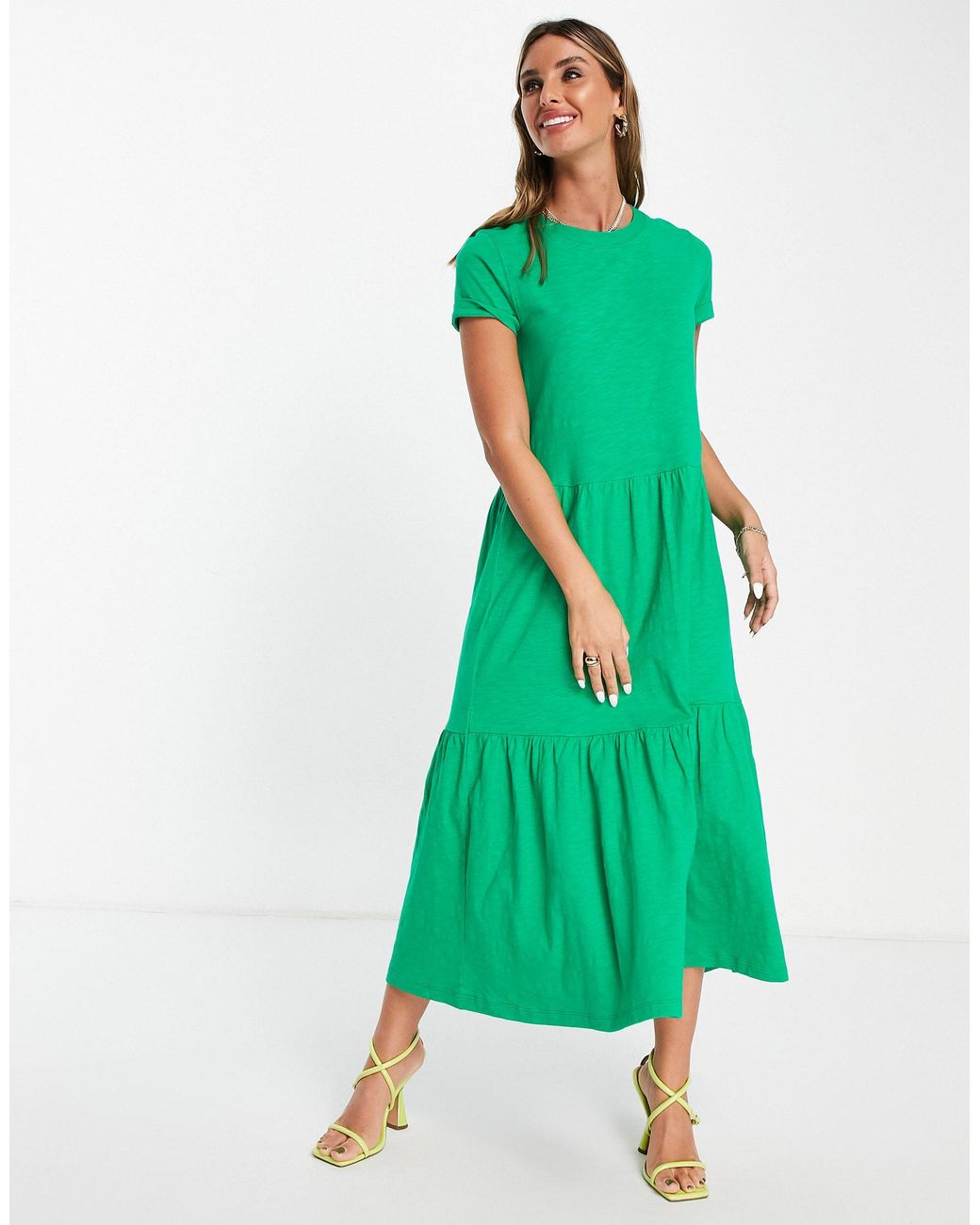 Whistles Short Sleeve Tiered Midi T-shirt Dress in Green | Lyst