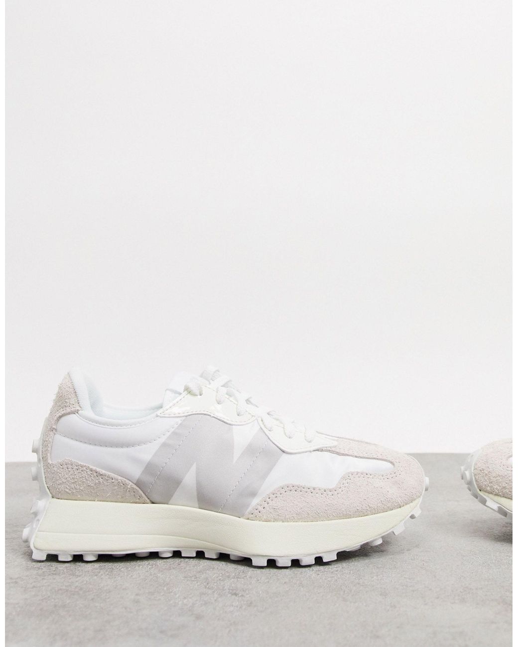 New Balance 327 Trainers in White | Lyst