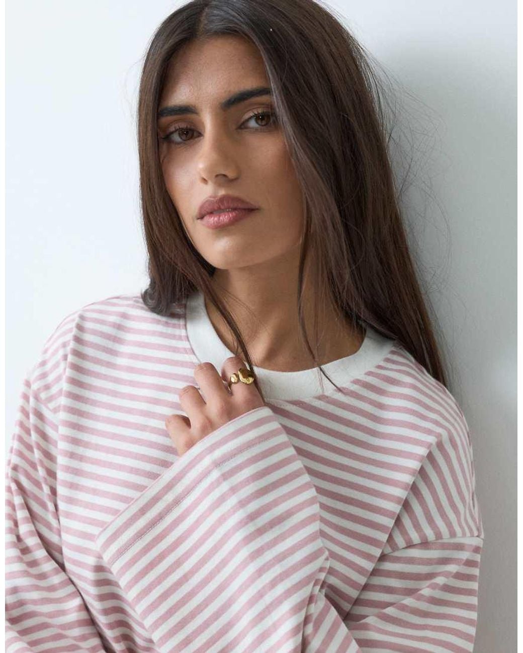 Gina Tricot Red Long Sleeve Relaxed Fit Long Sleeve Tee
