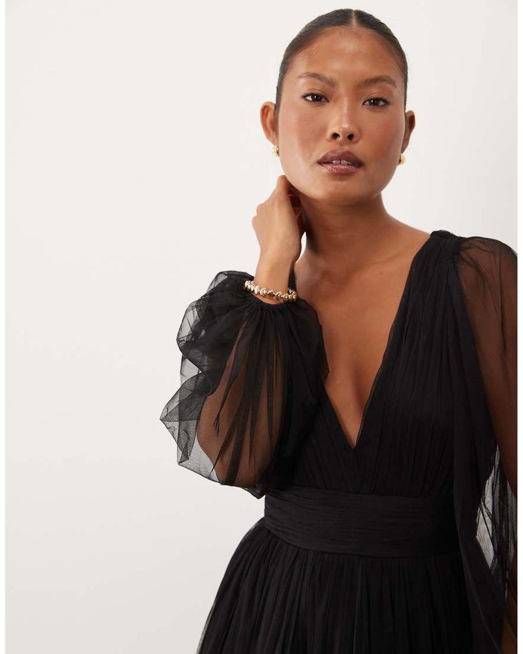LACE & BEADS Black Bridesmaid Tulle Sheer Sleeve Plunge Neck Tiered Maxi Dress