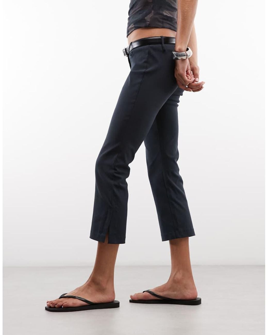 Monki Black Stretch Woven Capri Pant