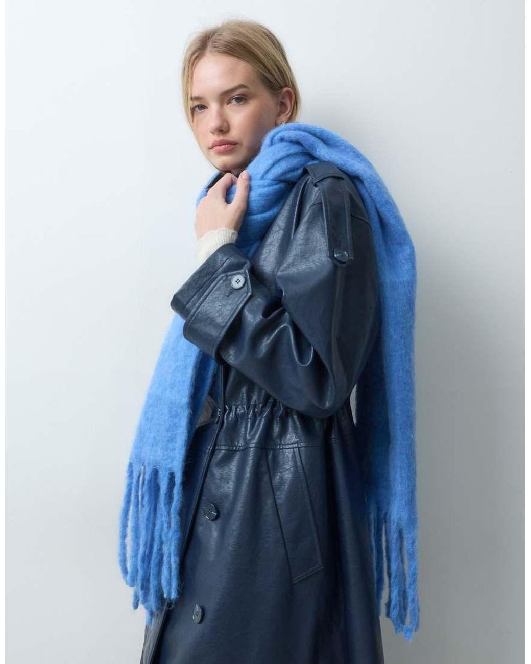 Threadbare Blue Oversized Scarf