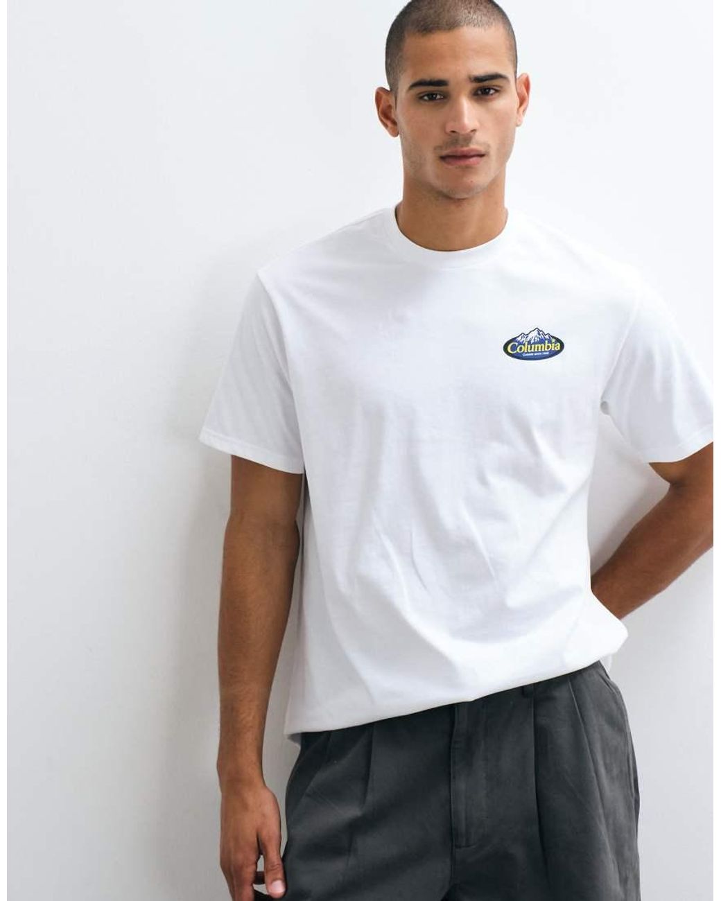 Columbia White Street Tech Snowy Peaks Heavyweight T-shirt for men