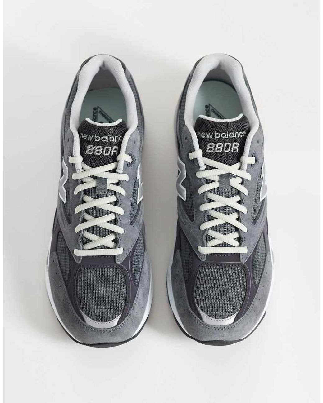 New Balance Gray 880 Trainers for men