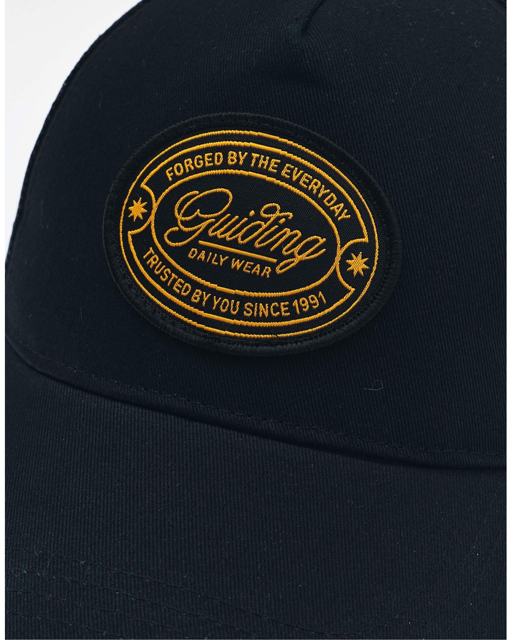 Casquette trucker avec patch brodé e Pull&Bear pour homme en coloris Blue
