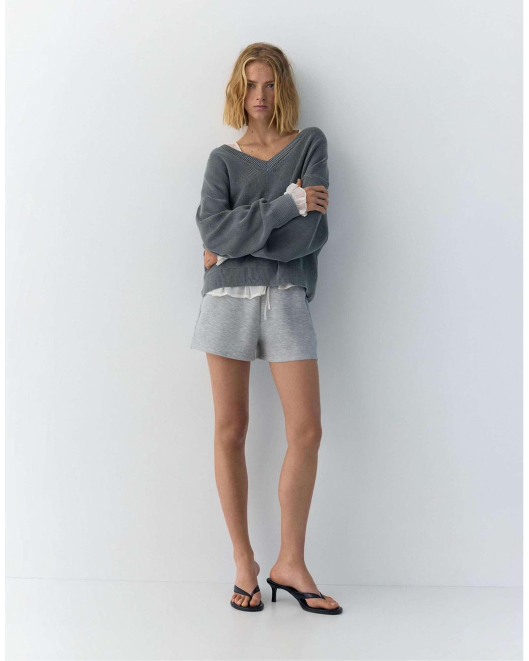 Pull à col v - -bleu Pull&Bear en coloris Gray