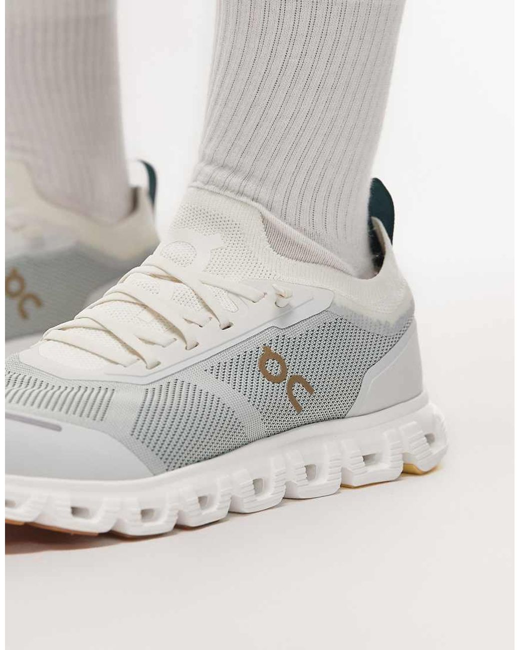 On Shoes Gray Cloud 6 Versa All Day Trainers for men
