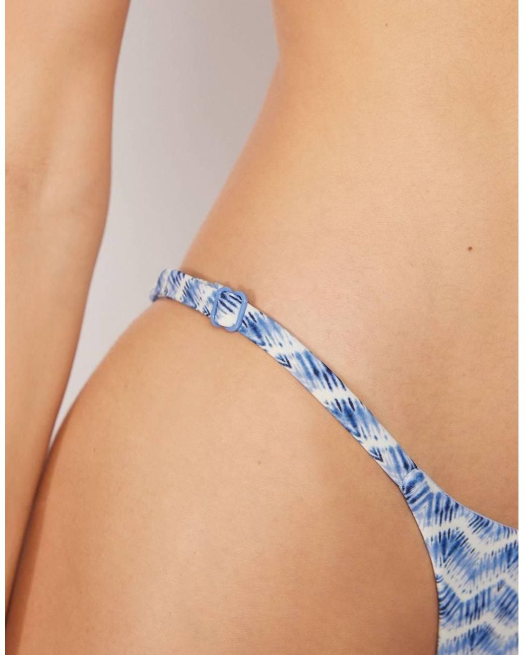 Calzedonia Blue Thong Bikini Bottoms Reflection