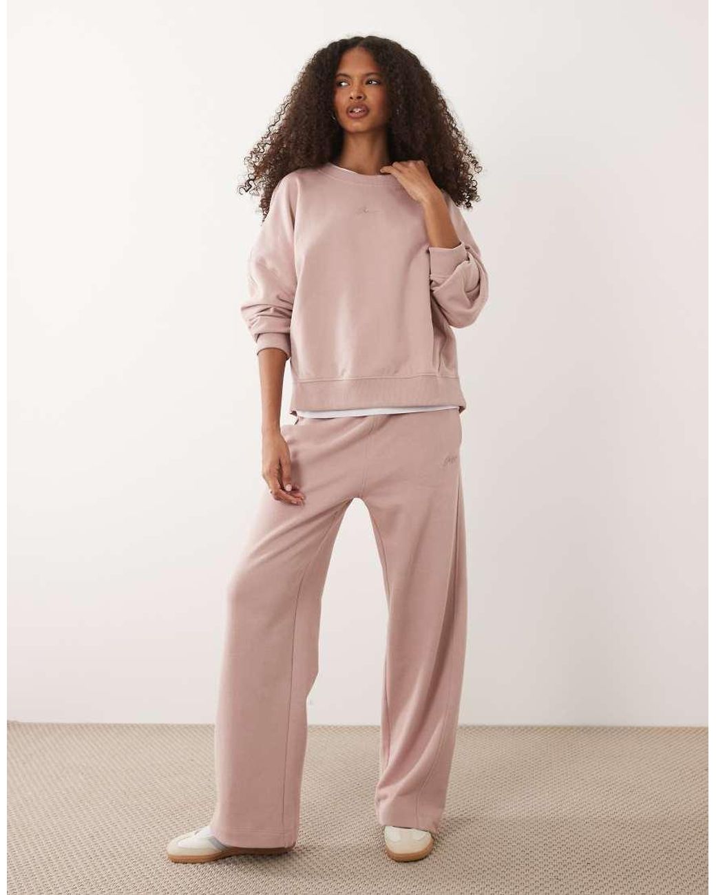 Boss Natural Sweatshirt