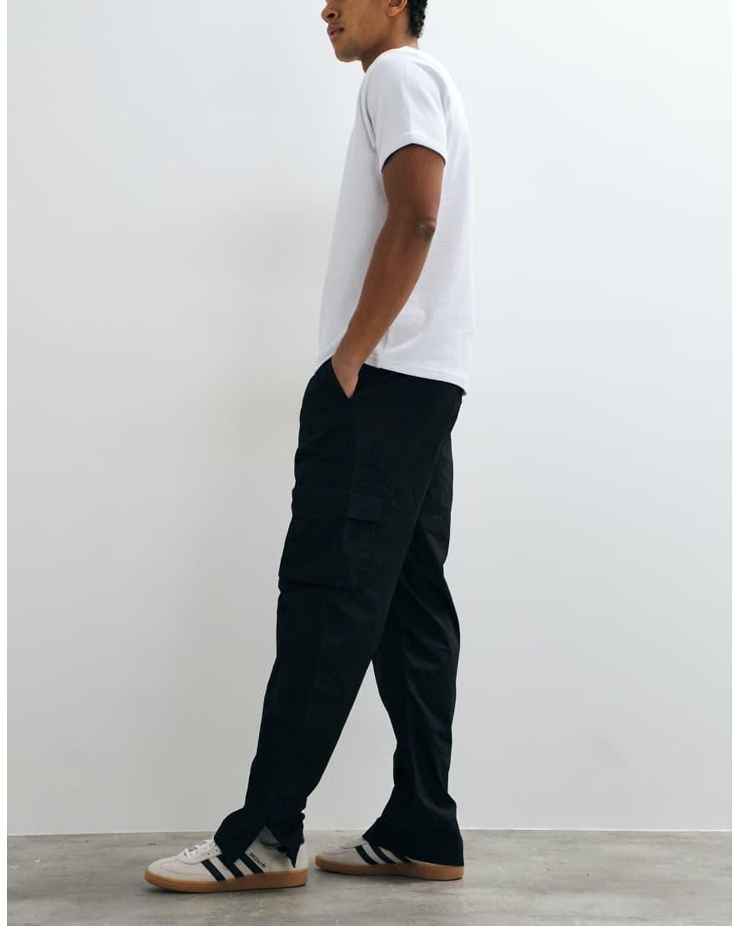 Brave Soul White 100% Cotton Cargo Pants With Elasticated Waist for men