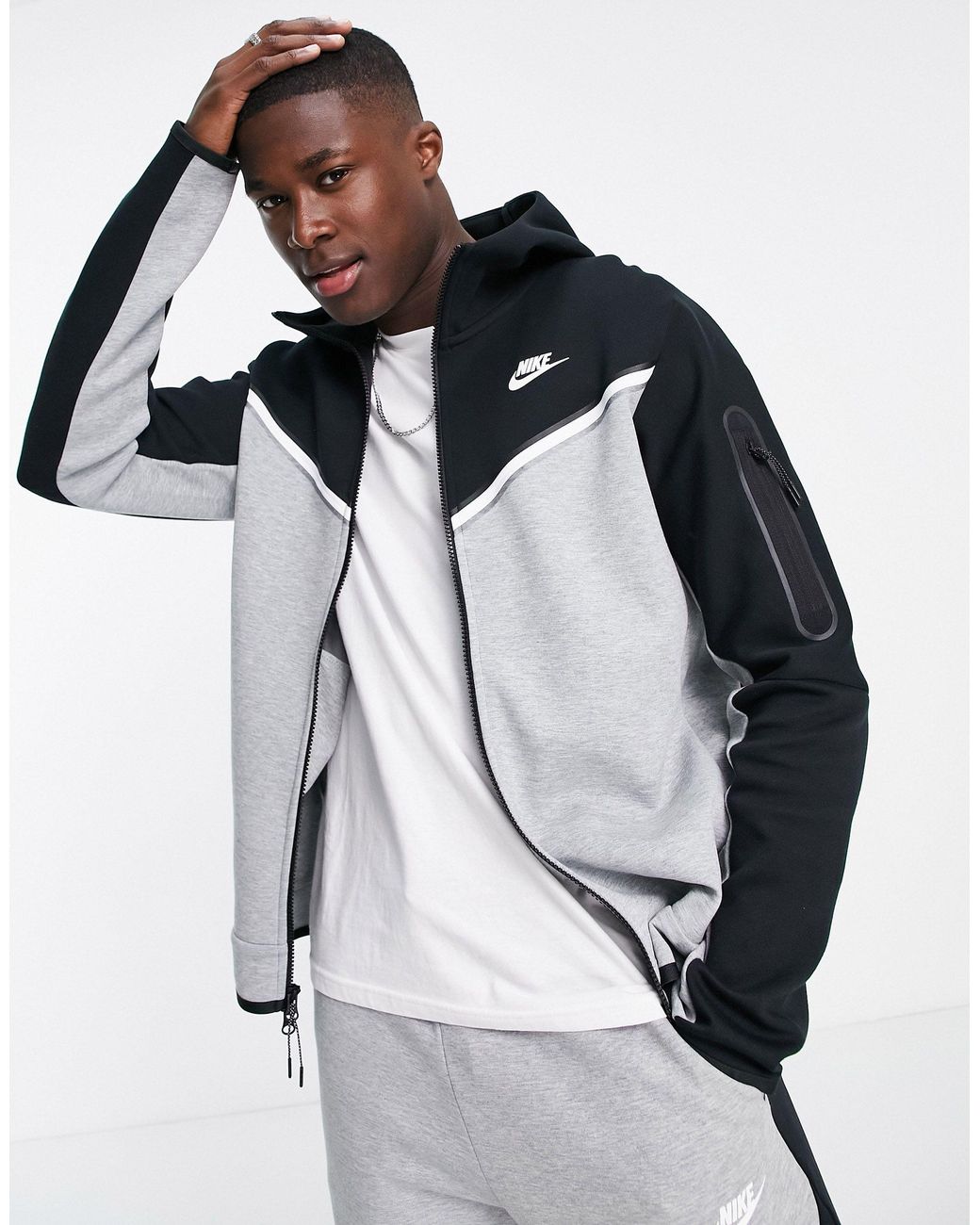 Sudadera negra y gris con capucha, diseño color block y cremallera tech  fleece Nike de hombre de color Azul | Lyst