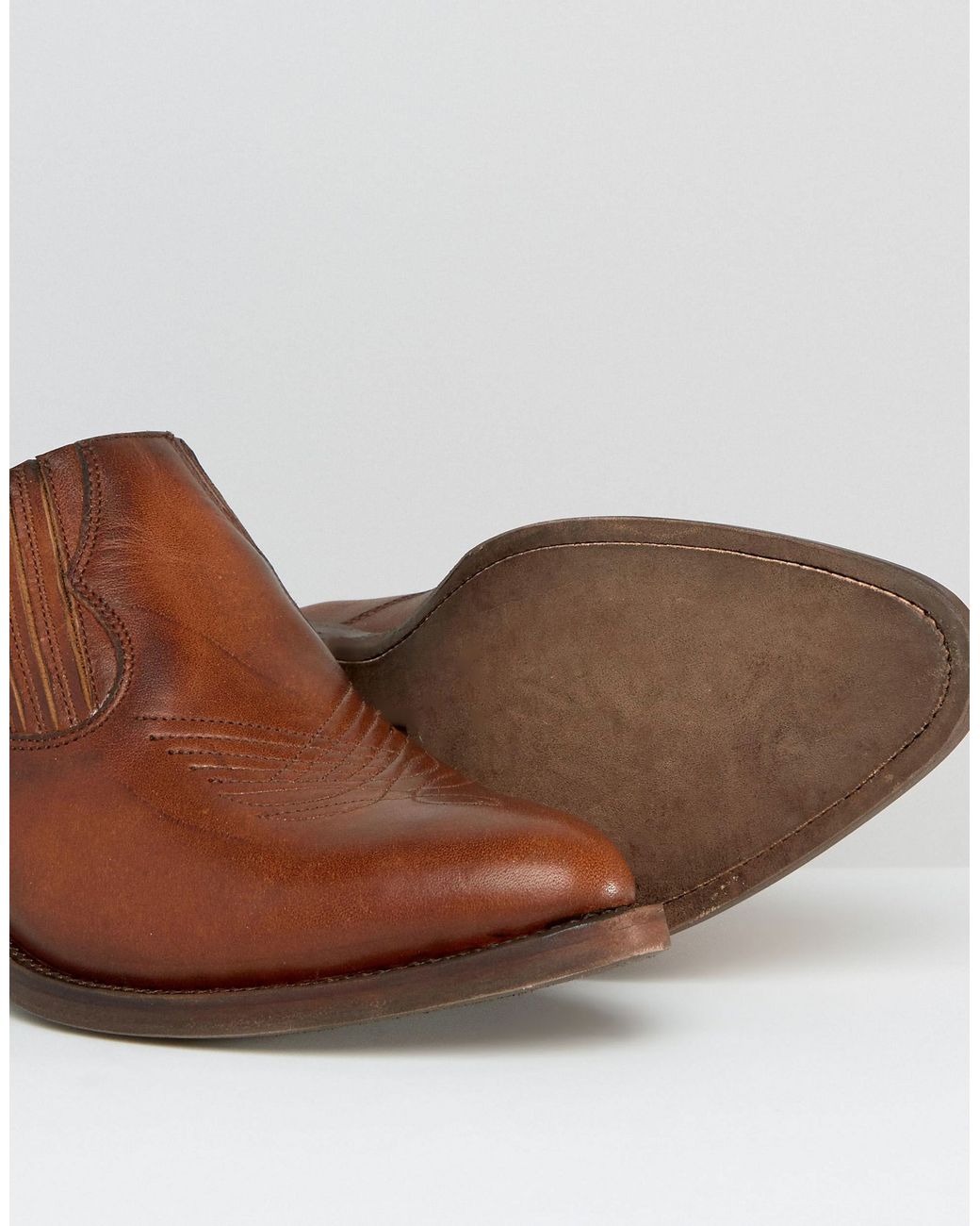 Frye billy hotsell shootie cognac