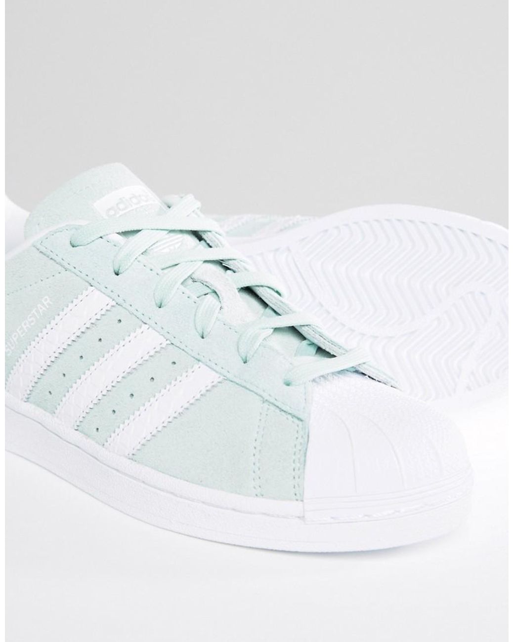 zuur Franje het kan adidas Originals Originals Mint Suede Superstar Sneakers in Green | Lyst