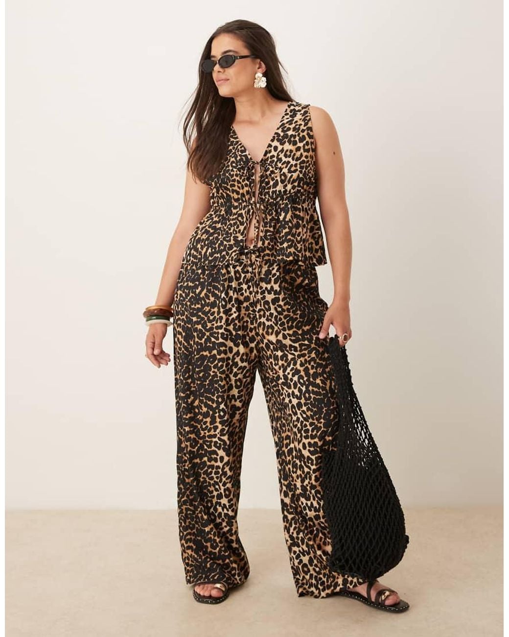 Esmee Curve Brown Exclusive Tie Front Detail Beach Crop Top Co-ord