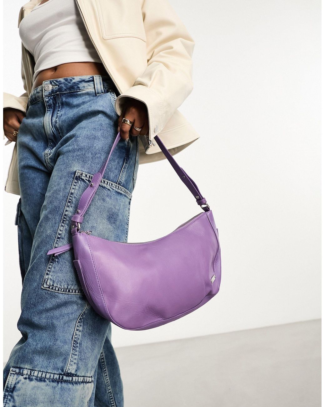 Muubaa Curved Leather Shoulder Bag in Pink | Lyst