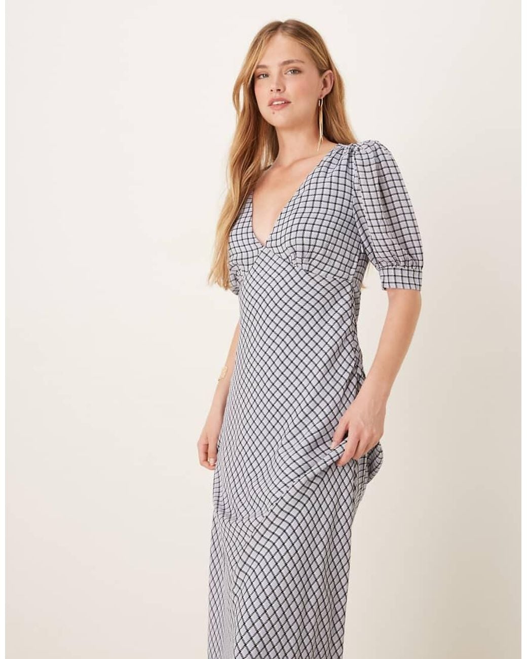 Glamorous Natural Light- Check V-Neck Midi Tea-Dress