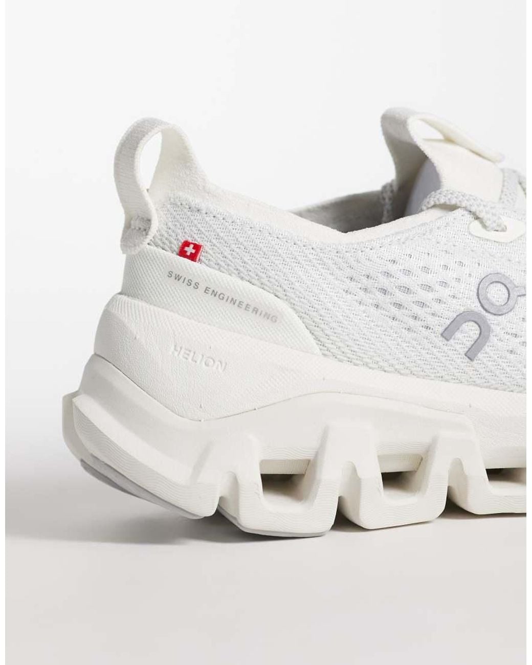On Shoes Natural Cloud X Tempo Training Trainers