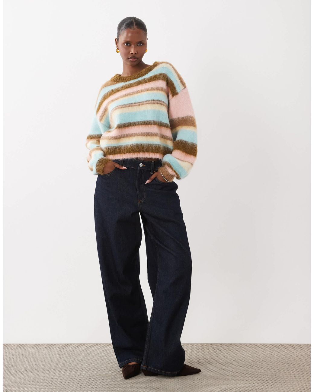 Kiwi & Co Multicolor Flauschiger strickpullover mit pastellstreifen