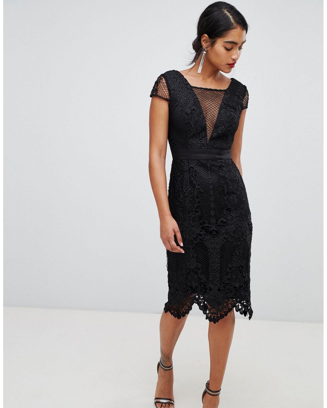 Chi Chi London Lace Pencil Dress With V Neck in Black | Lyst