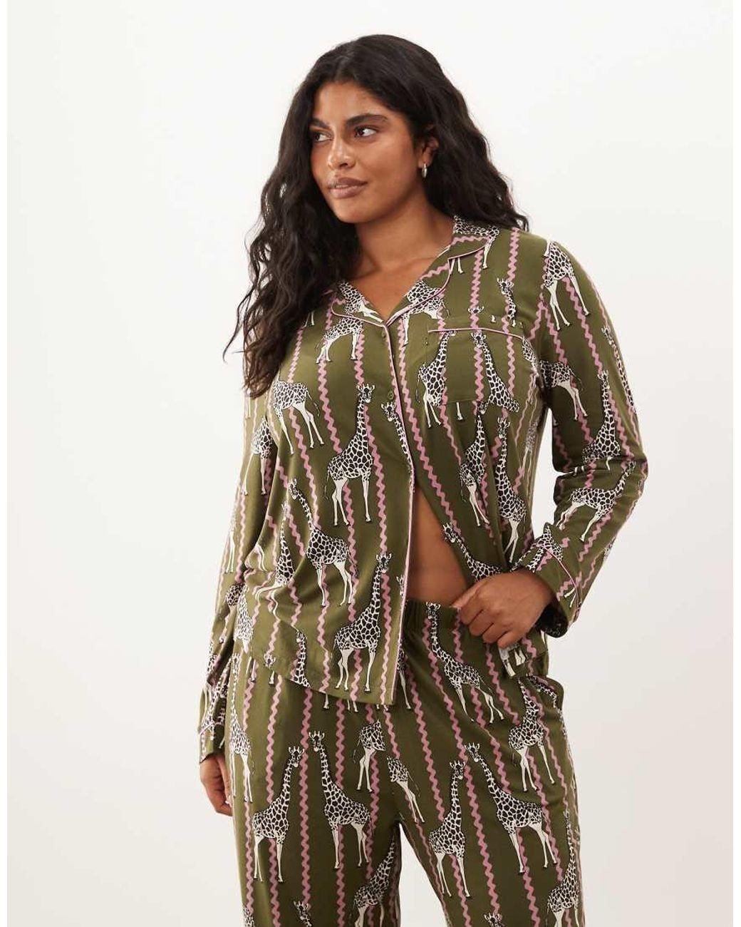 Chelsea Peers Green Curve Super Soft Button-up Pyjama Set