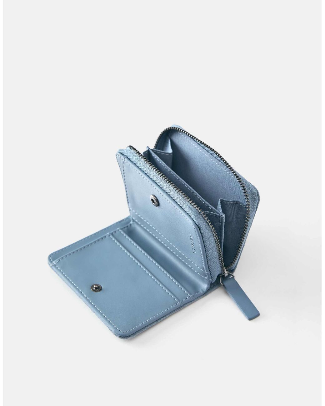 Pull&Bear Blue Geldbörse mit nieten