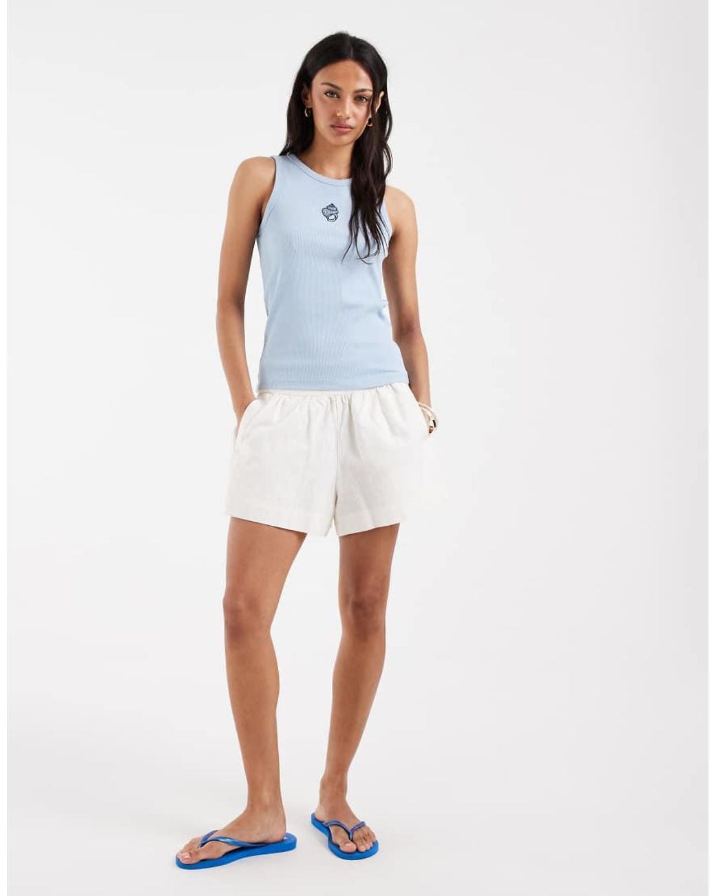 Pieces White Shell Embroidered Cotton Tank Top