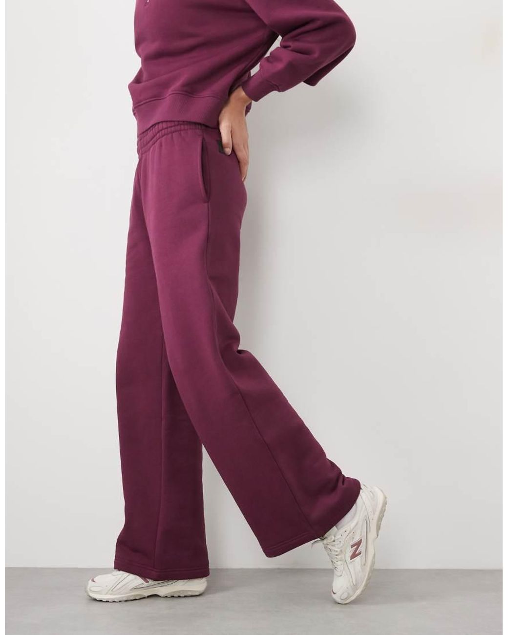 4505 Red Rest Day 400gsm Heavyweight Cotton Wide Leg Trackies