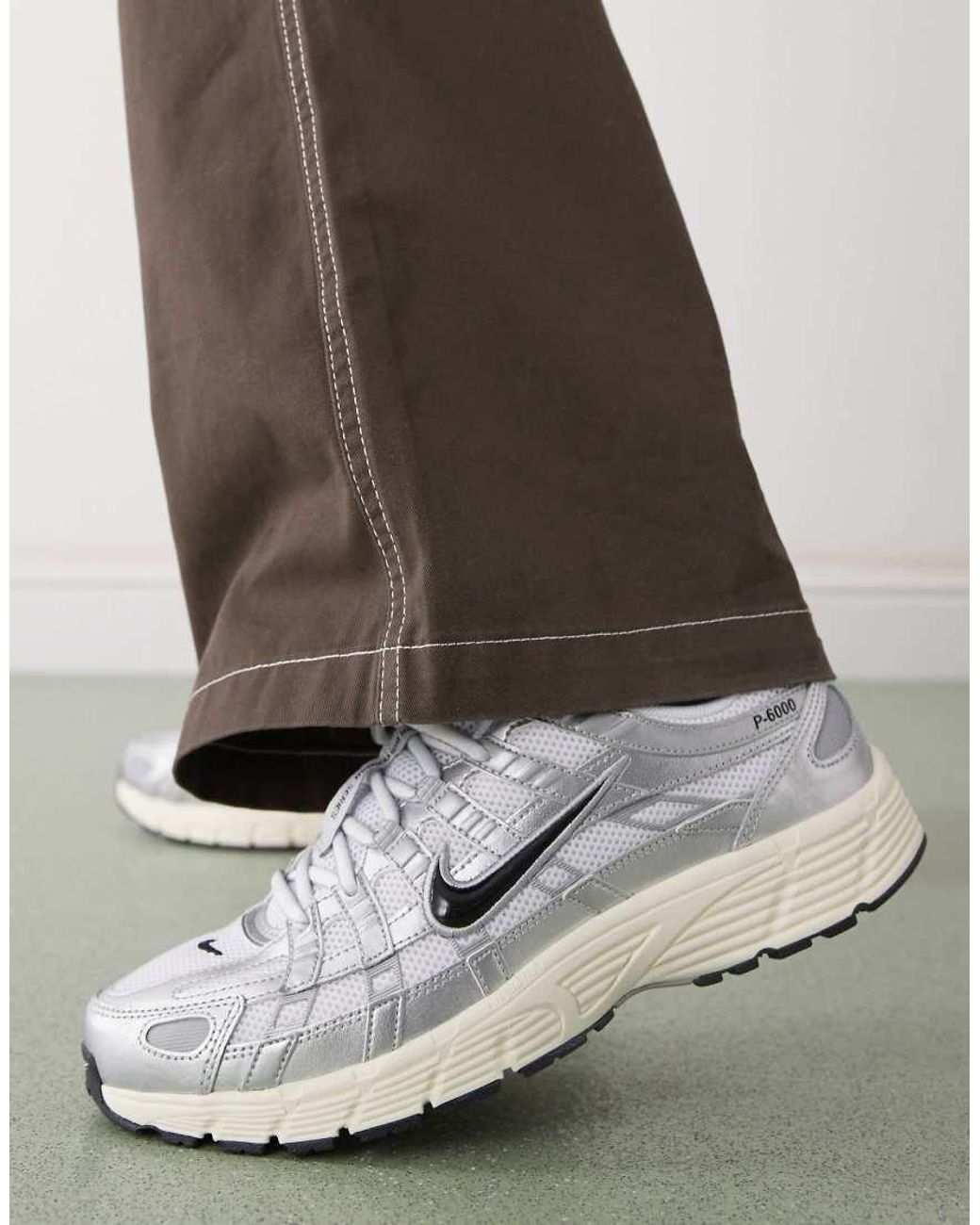 Nike Metallic P-6000 Unisex Trainers