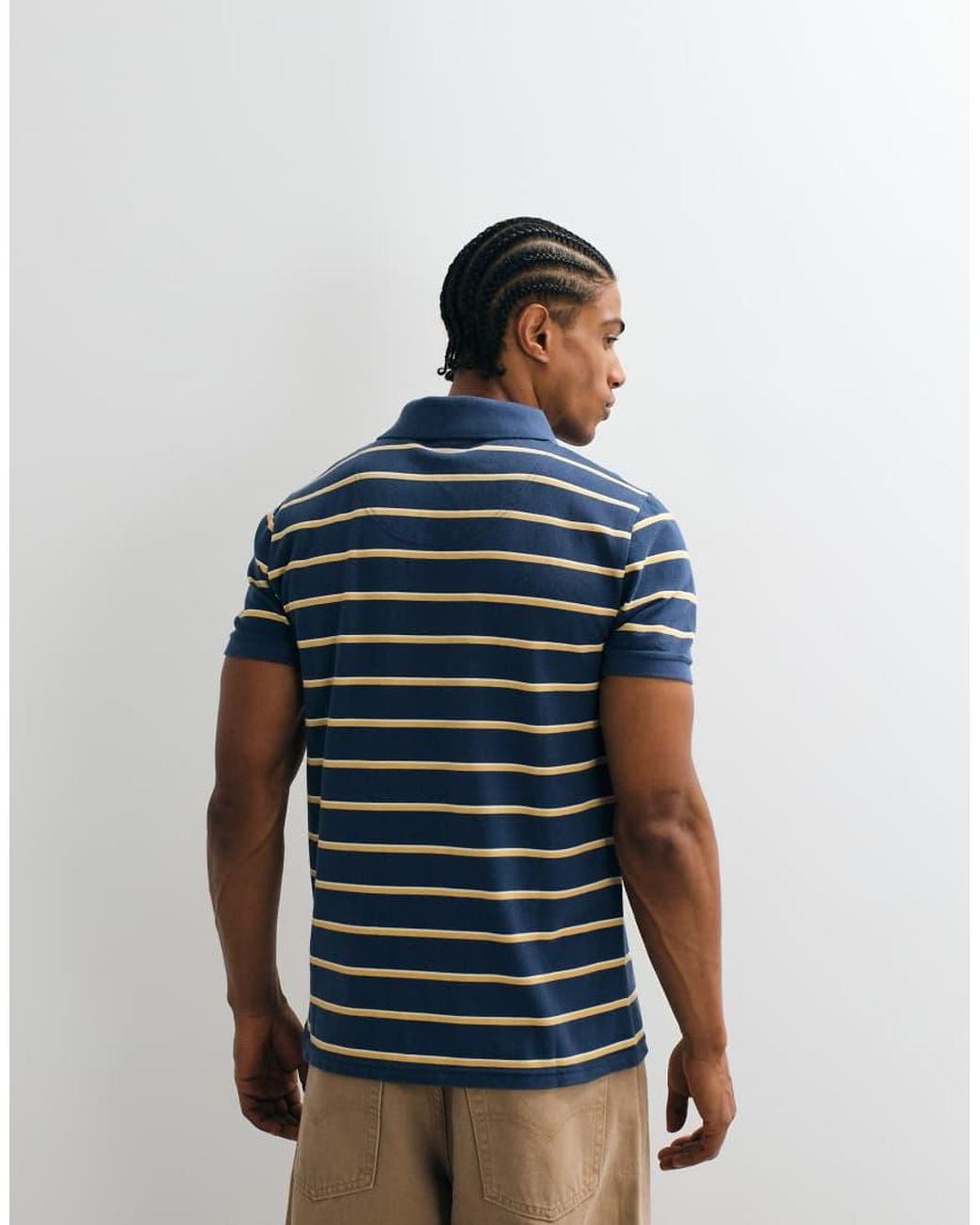 Hollister Yellow Slim Fit Icon Logo Crew Neck T-Shirt for men