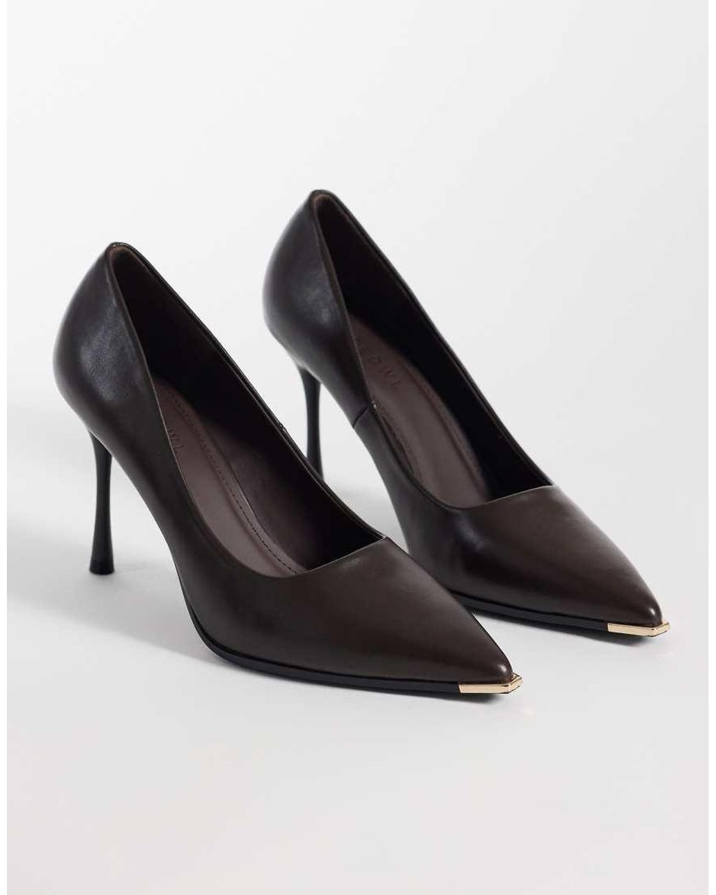 SEQWL Brown Pumps With Gold Detail