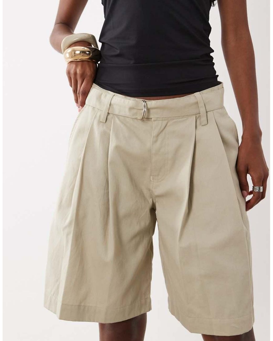Motel Natural Niso Longline Tailored Shorts