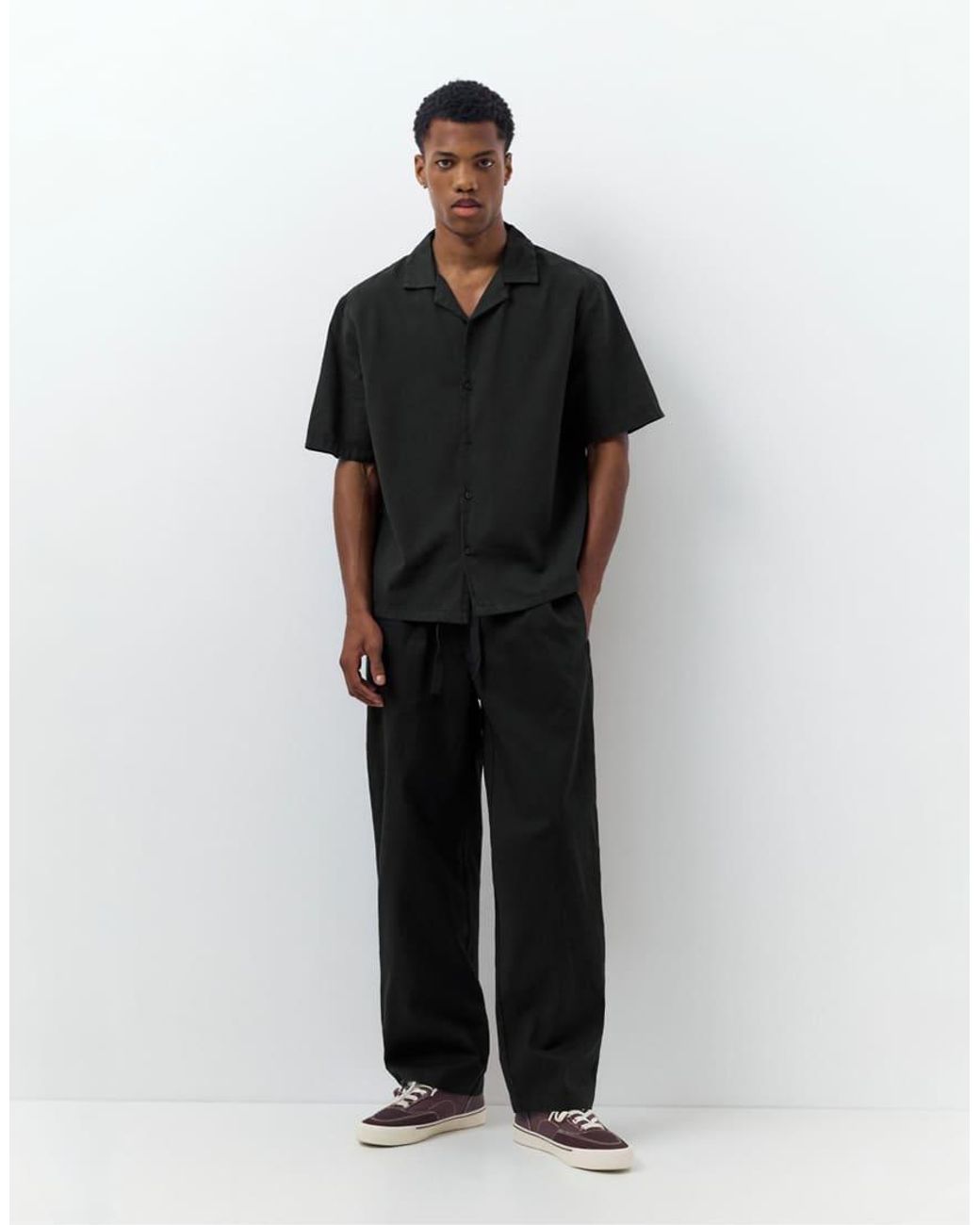 Pull&Bear Black Short Sleeve Linen Blend Shirt for men