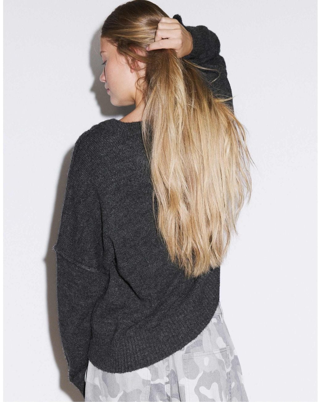 Stradivarius Gray Strickpullover mit rundhalsausschnitt