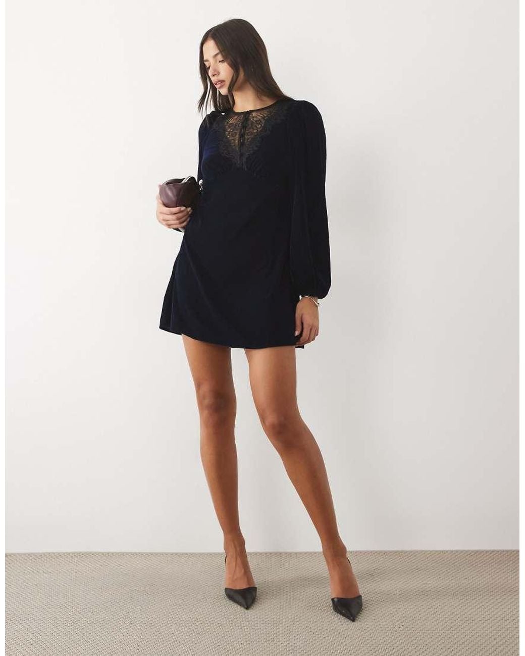 Nobody's Child Black Louisa Velvet Round Neck Puff Sleeve Lace Collar Detail Mini Dress