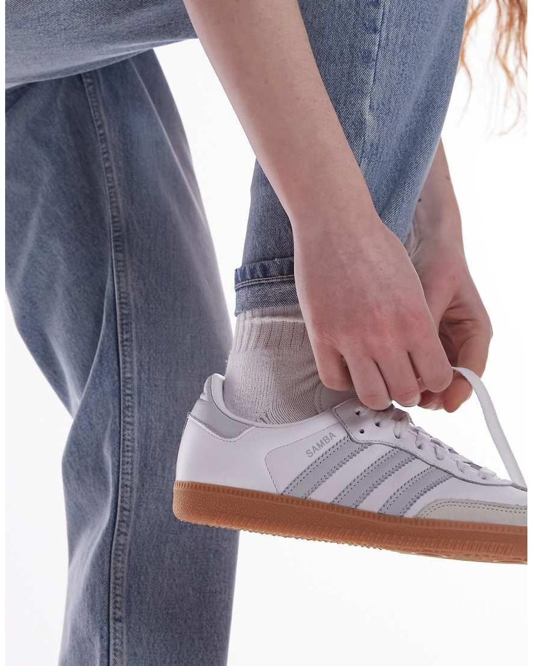 TOPSHOP Blue Original Mom High Rise Jean