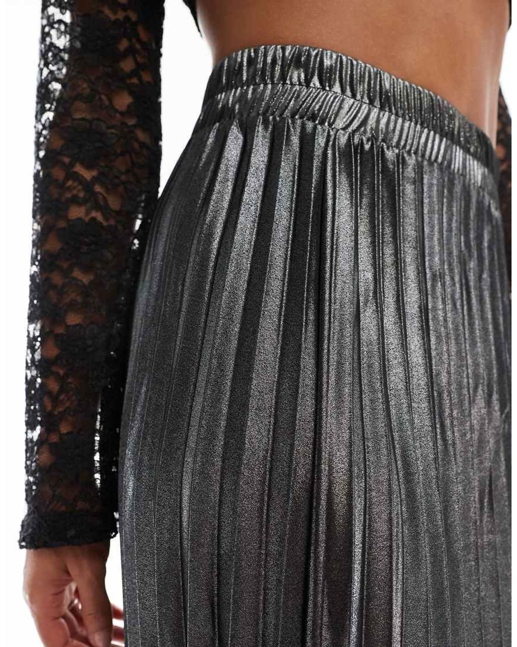 ONLY Black Pleated Maxi Skirt
