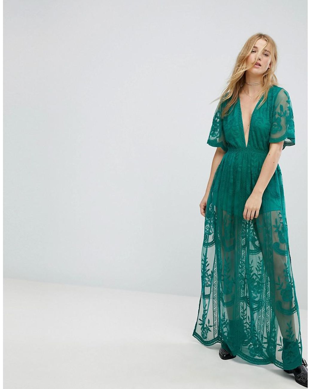 Honey Punch Maxi Dress In Premium Lace With Kimono Sleeves in Green | Lyst