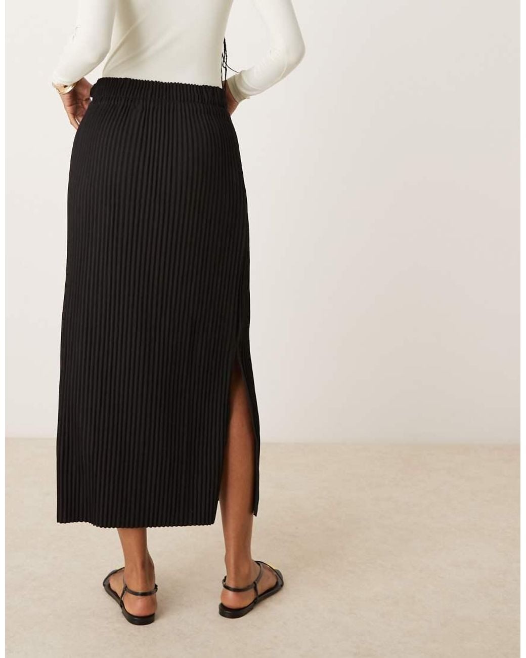 Y.A.S Black Plisse Midi Skirt