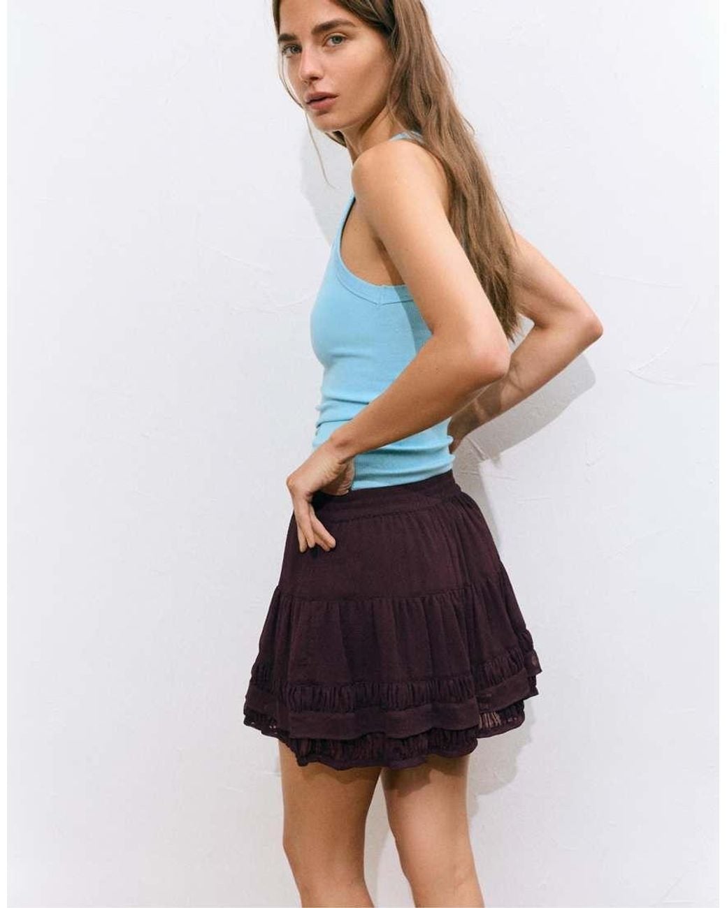 Pull&Bear White Ruffled Mini Skirt
