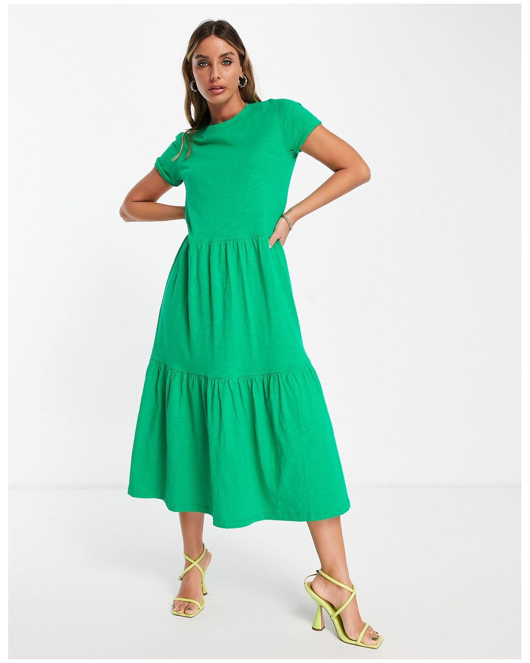 Whistles Short Sleeve Tiered Midi T-shirt Dress in Green | Lyst