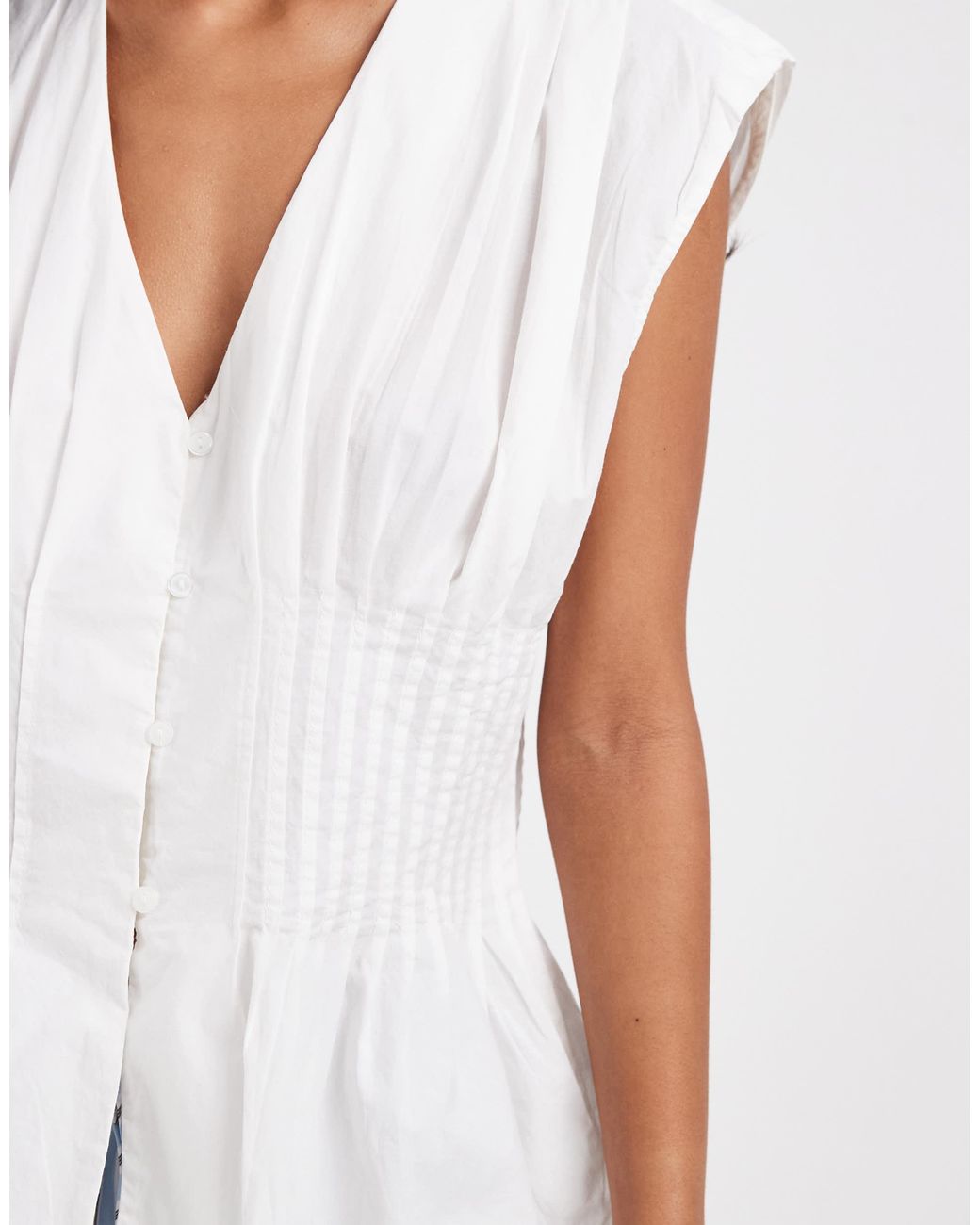ONLY White Oberteil mit taillierter taille
