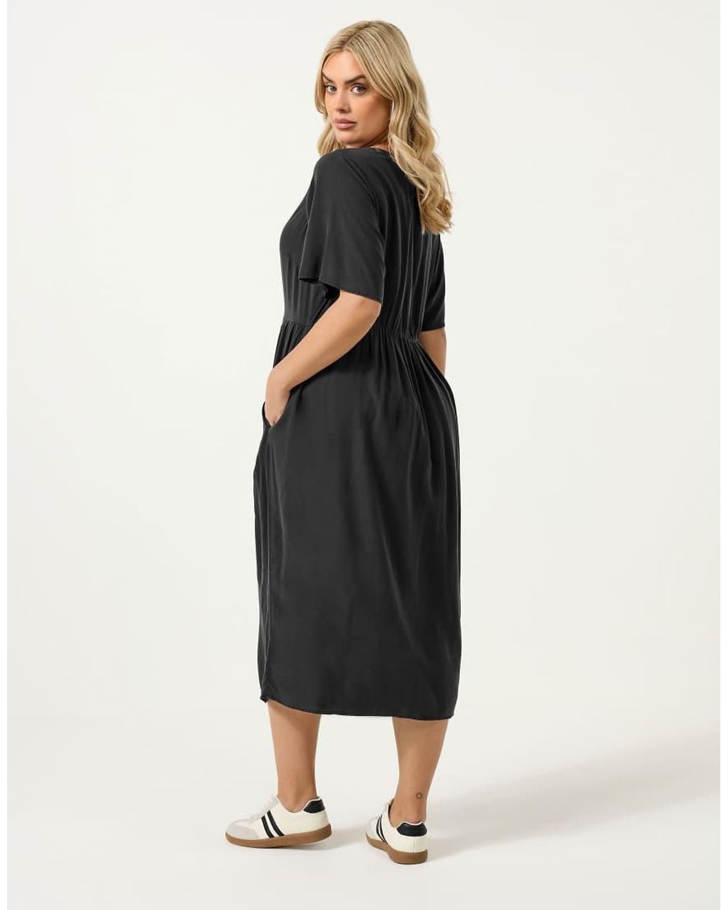 Yours Clothing Black Chambray Tea Dress