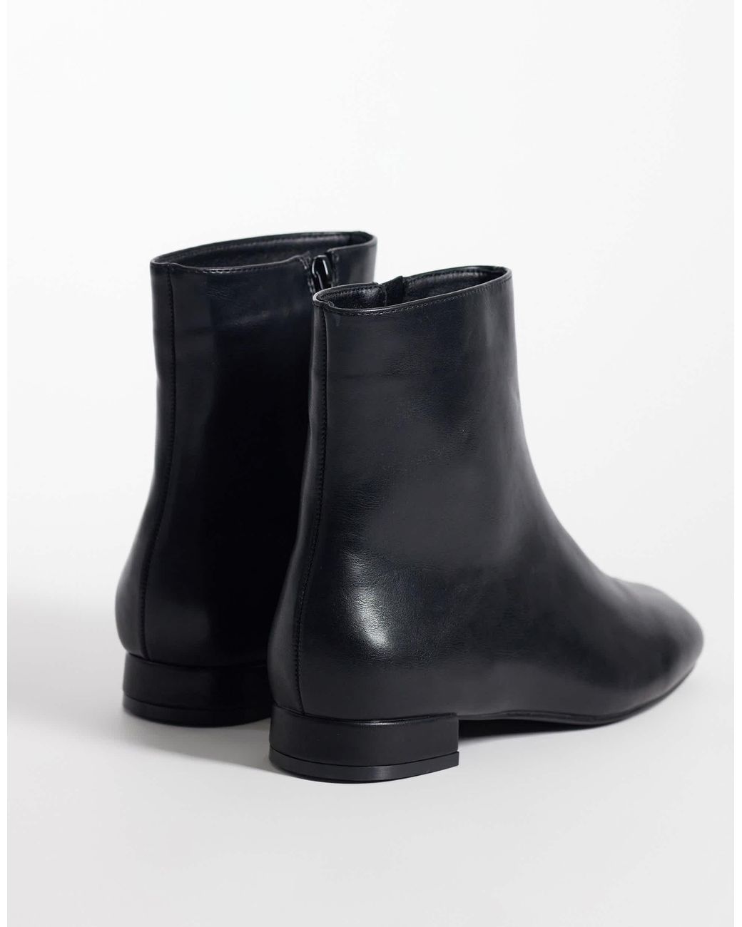 SEQWL Black Elma ankle-boots