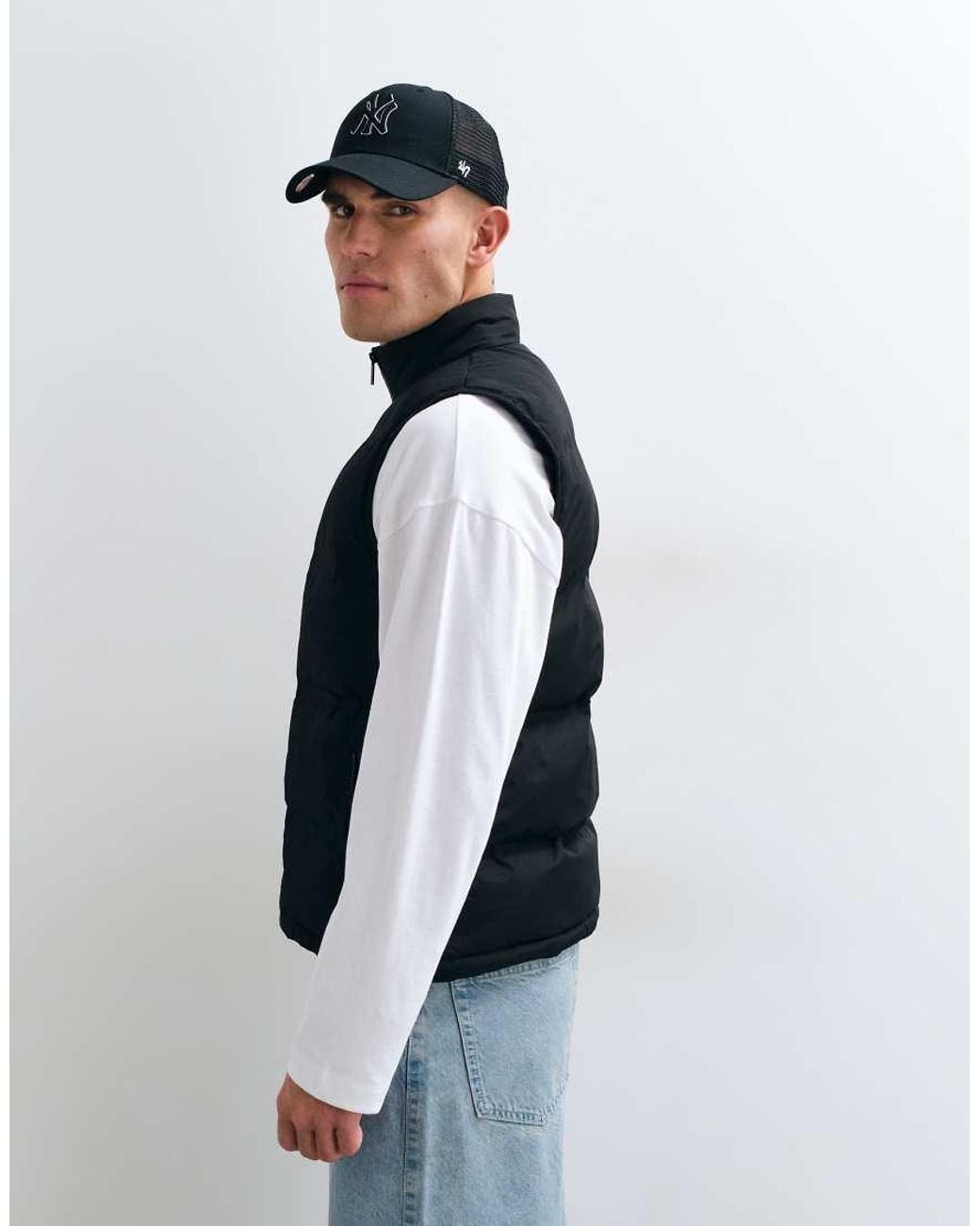 New Look Black Puffer Gilet for men