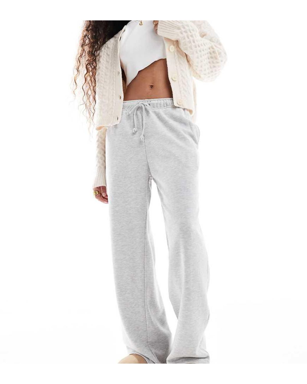 Stradivarius Petite Wide Leg jogger in White Lyst UK