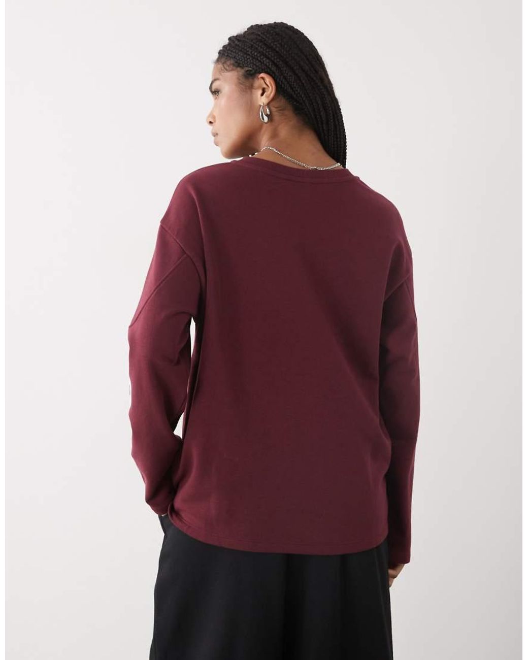 Noisy May Red V-neck Sports Jersey