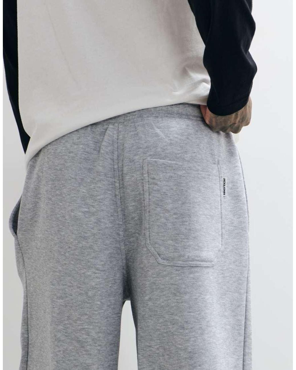 Jack & Jones Gray Balloon Style jogger for men