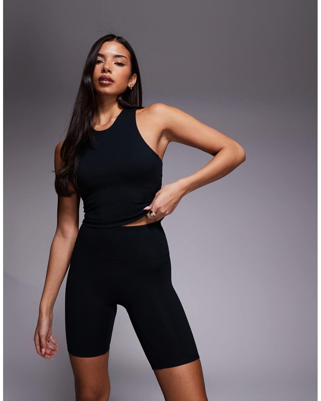 4505 Icon High Waist 8 Inch legging Short in Gray | Lyst