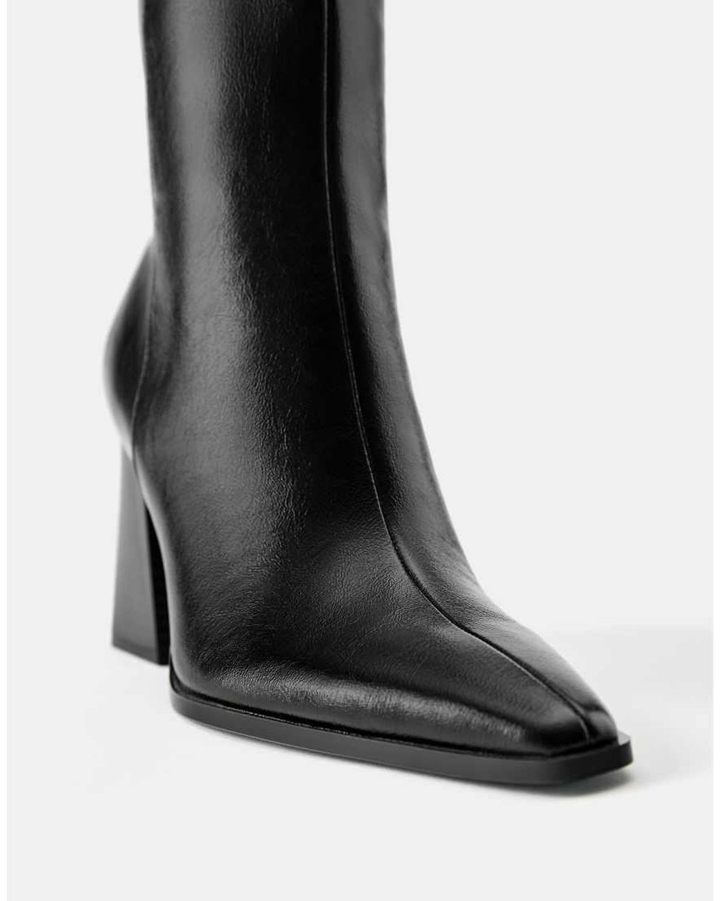 Pull&Bear Black High-Heel Boots